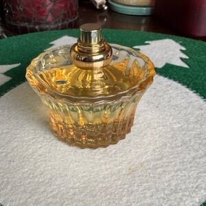 House of Sillage Whispers of Enlightenment